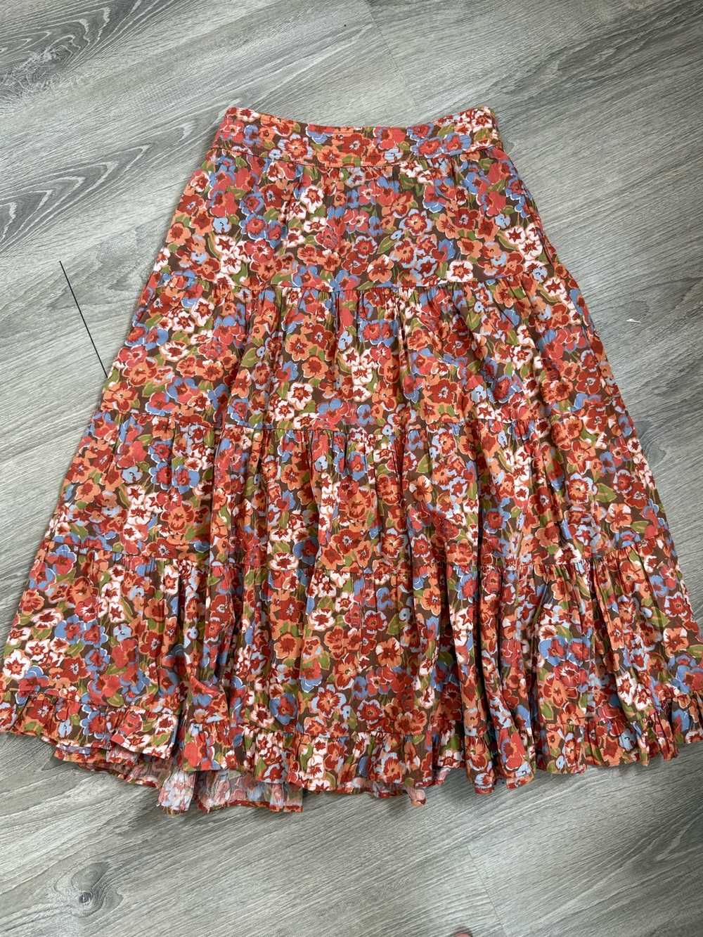 House of Harlow 1960  Floral Tiered Midi Skirt.